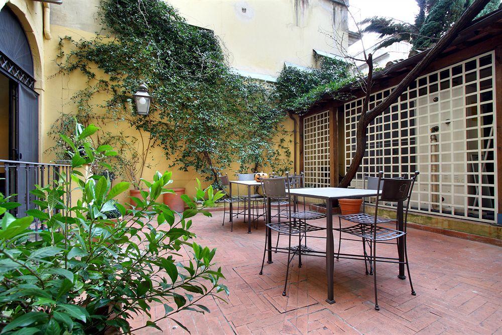 Piccolo Residence Apart-Hotel Florence Exterior photo